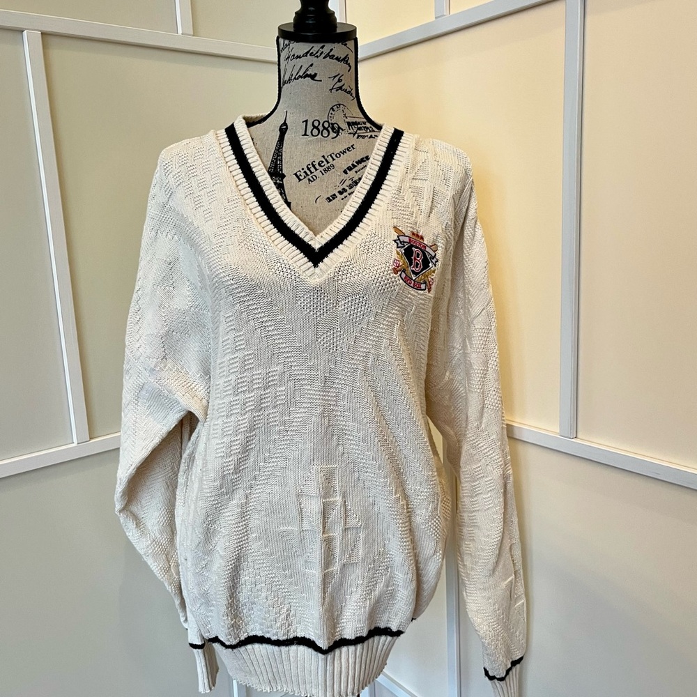 Boston Red Sox Classic V-Neck Sweater with Embroidered Crest - Cream